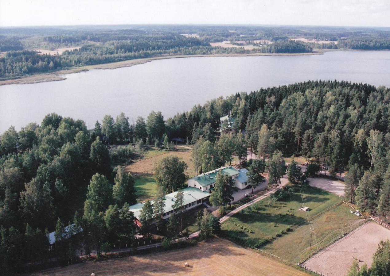 Mummolan Majoitus Hotel Uusikyla Exterior photo